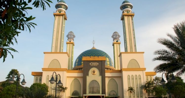 5 Masjid terbesar di kota Bekasi kreatif